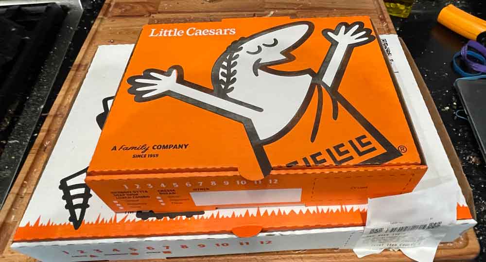 ott;e+Caesars boxes