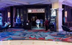 Lily Bar & Lounge